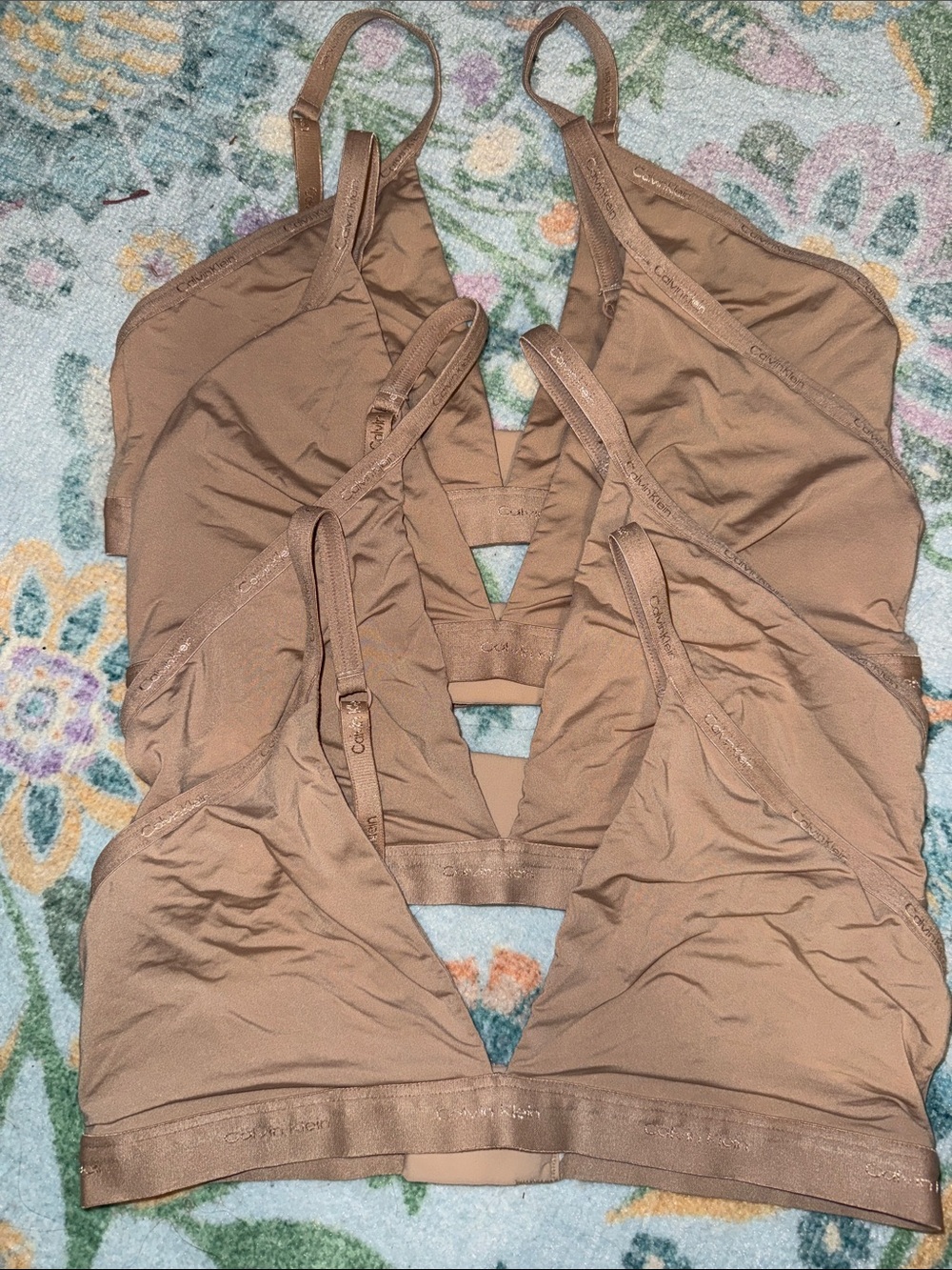 Calvin Klein Nude/Tan Seamless Support Bralette x4 size large